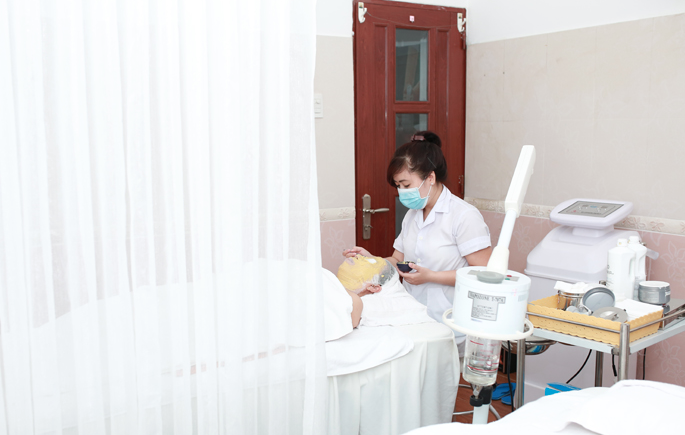 Thẩm mỹ viện chăm sóc da Spa Thiên Nhiên