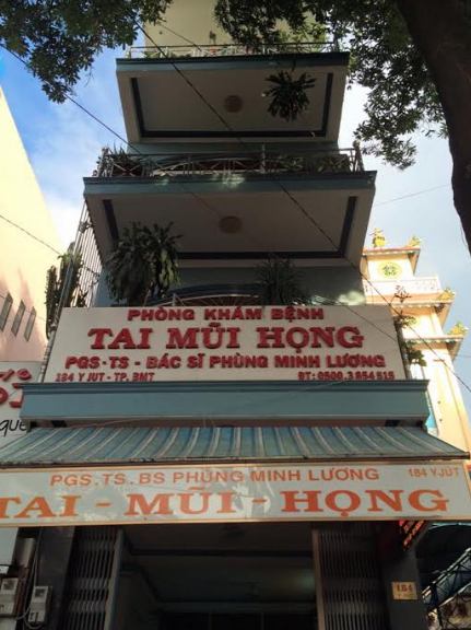 PHÒNG KHÁM TAI MŨI HỌNG - PGS.TS.BS. PHÙNG MINH LƯƠNG