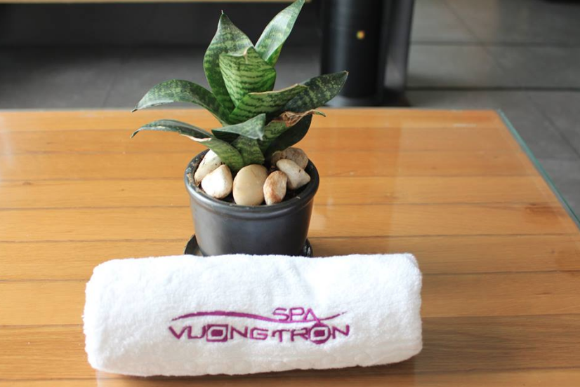 Vuông Tròn Spa