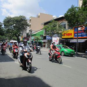 Phòng Răng - Nha Sĩ Phan Quang Diễm