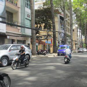 Thẩm mỹ viện Á Đông