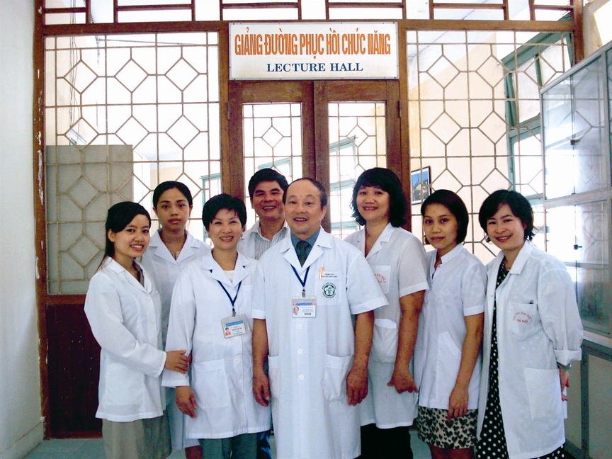 Phòng Chẩn Trị Y Học Cổ Truyền - BS. Phạm Văn Minh