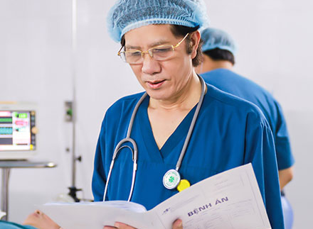 Khoa Gây mê hồi sức - Bệnh viện Ung bướu Hưng Việt - BS.CKII. Trần Đình Tú