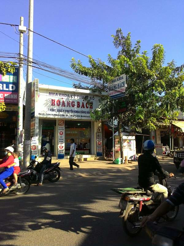 Nha khoa Hoàng Bách