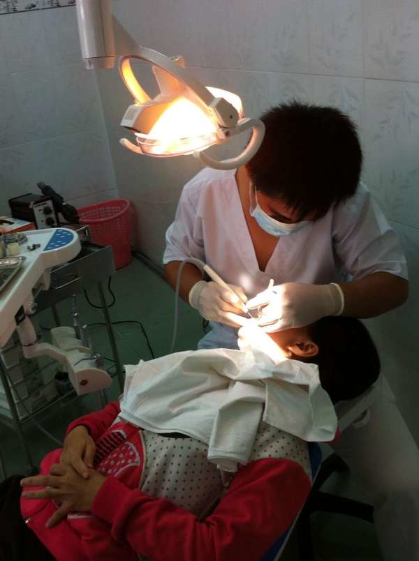 Nha khoa Phương Uyên