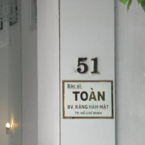 Nha khoa Dr. Toan Dental Clinic - ThS.BS.CKII. Trương Quang Toàn-2