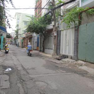 Phòng khám Nhi & Sản phụ khoa - BS. Nguyễn Hoàng Tuấn & BS. Hồ Bích Châu