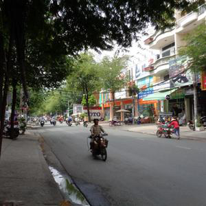 Nha Khoa Toàn Ý - BS. Phạm Thị Hồng Điệp