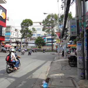 Nha Khoa Toàn Ý - BS. Phạm Thị Hồng Điệp
