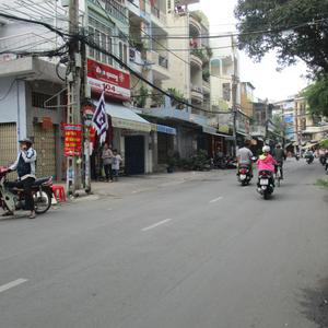 Phòng khám Nội tổng hợp & Nhi khoa - BS. Nguyễn Thanh Thúy & PGS.TS.BS. Lê Tấn Sơn